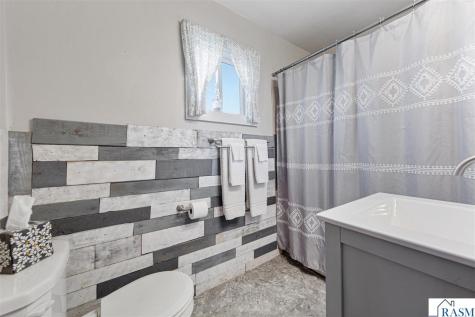 409 S 5th Street Le Sueur MN 56058