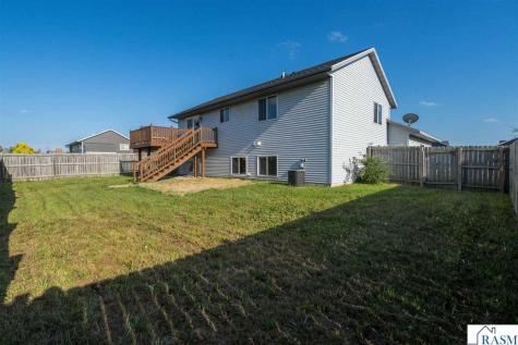 216 Wickfield Drive Mankato MN 56001