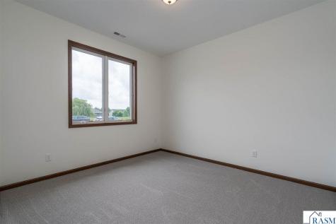 313 Falcon Run Eagle Lake MN 56025