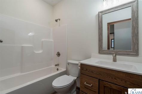313 Falcon Run Eagle Lake MN 56025