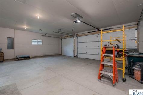 313 Falcon Run Eagle Lake MN 56025