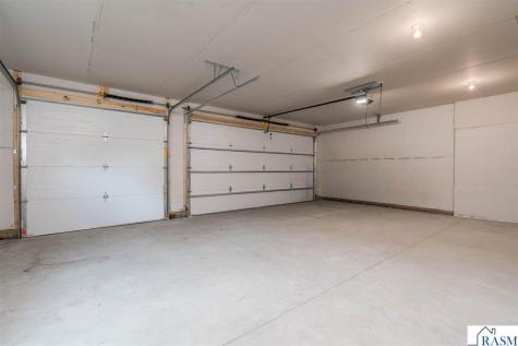 313 Falcon Run Eagle Lake MN 56025