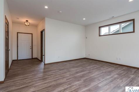 313 Falcon Run Eagle Lake MN 56025