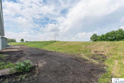 313 Falcon Run Eagle Lake MN 56025
