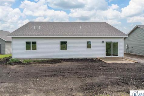 313 Falcon Run Eagle Lake MN 56025