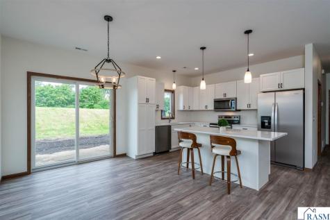 313 Falcon Run Eagle Lake MN 56025