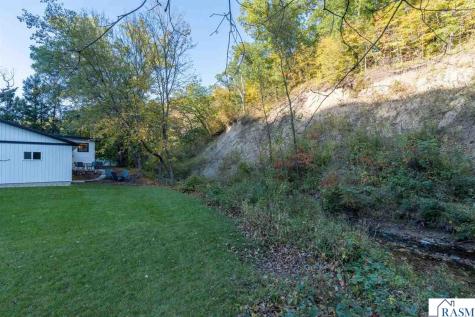 933 Thompson Ravine Road Mankato MN 56001