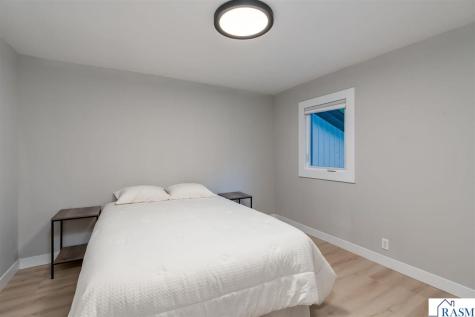 933 Thompson Ravine Road Mankato MN 56001