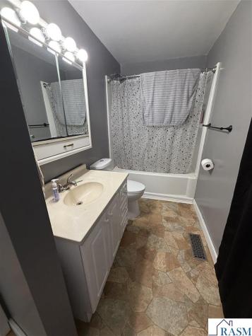 400 SW Walnut Street Sleepy Eye MN 56085