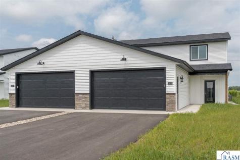 3121 Scotch Lane Mankato MN 56001