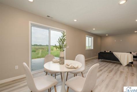 3121 Scotch Lane Mankato MN 56001