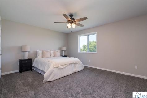 3121 Scotch Lane Mankato MN 56001