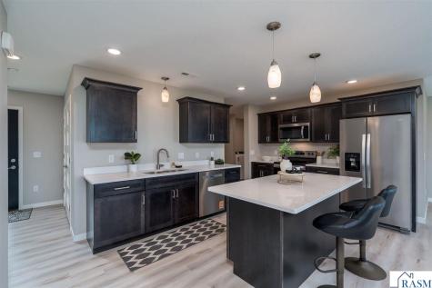 3121 Scotch Lane Mankato MN 56001