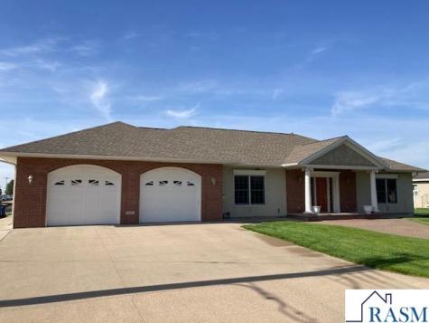 305 Brackenridge Street SW Sleepy Eye MN 56086