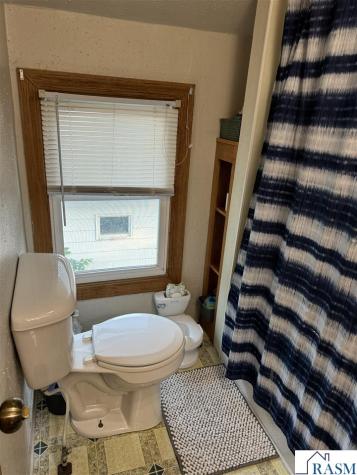 211 N Main Street Lake Crystal MN 56055