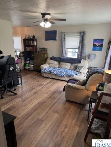 211 N Main Street Lake Crystal MN 56055