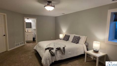 1005 E Main Street Cleveland MN 56017