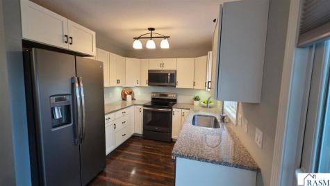 1005 E Main Street Cleveland MN 56017