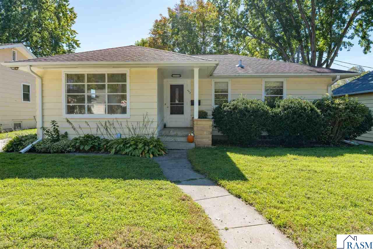 443 Harrison Avenue North Mankato MN 56003