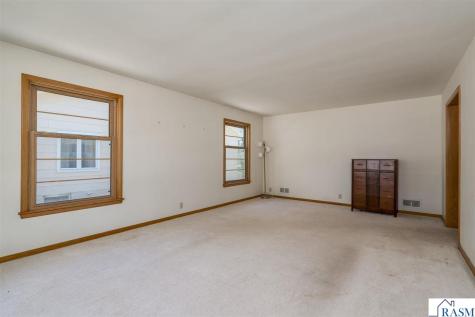 443 Harrison Avenue North Mankato MN 56003