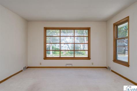 443 Harrison Avenue North Mankato MN 56003