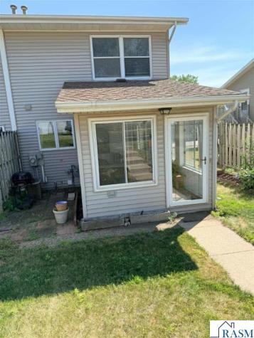 1306 S German Street New Ulm MN 56073