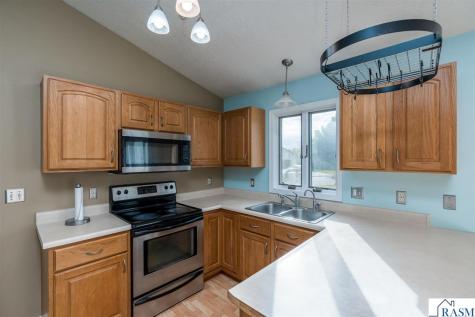 100 Uriah Court Mankato MN 56001