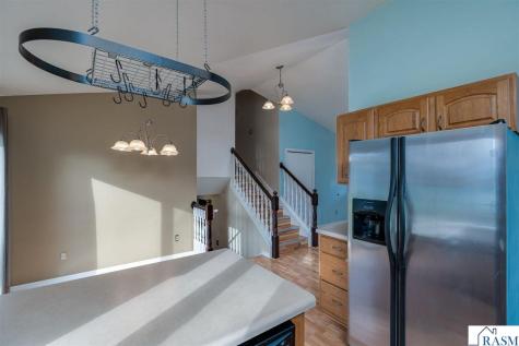 100 Uriah Court Mankato MN 56001