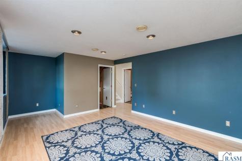 100 Uriah Court Mankato MN 56001