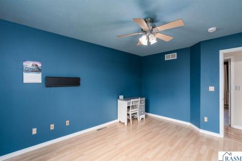 100 Uriah Court Mankato MN 56001