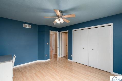 100 Uriah Court Mankato MN 56001