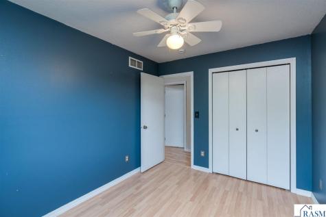 100 Uriah Court Mankato MN 56001