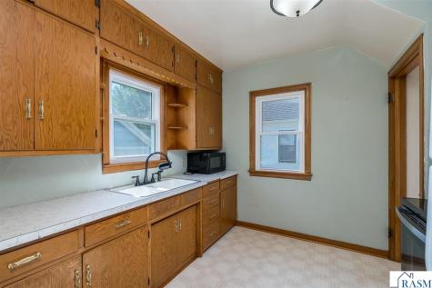 1108 N North Fairmont MN 56031