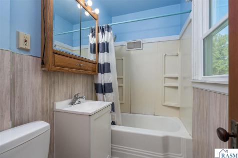 1108 N North Fairmont MN 56031