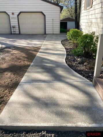 16732 Blooming Woods Drive New Ulm MN 56073