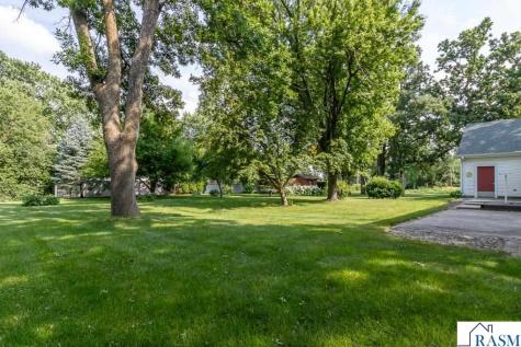 52062 190th Lane Lake Crystal MN 56055