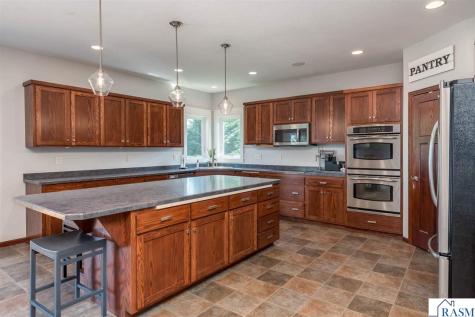 2290 Balsam Drive North Mankato MN 56003