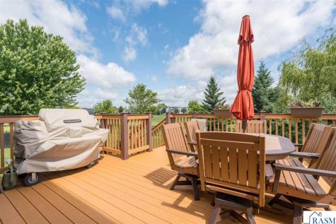 2290 Balsam Drive North Mankato MN 56003