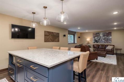 2290 Balsam Drive North Mankato MN 56003