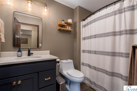 2290 Balsam Drive North Mankato MN 56003