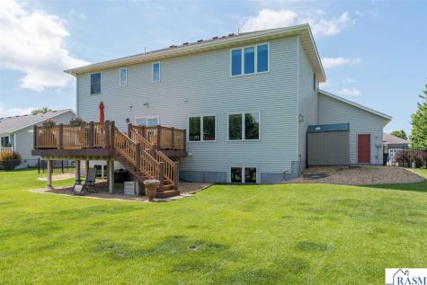 2290 Balsam Drive North Mankato MN 56003