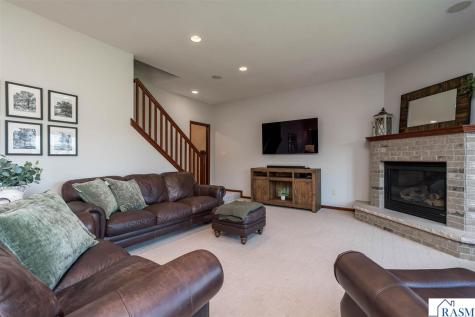 2290 Balsam Drive North Mankato MN 56003