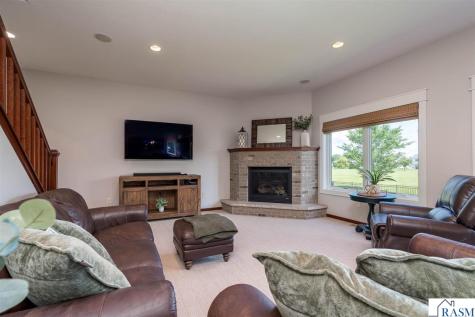 2290 Balsam Drive North Mankato MN 56003