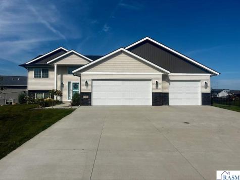 14 Kodiak Court North Mankato MN 56003