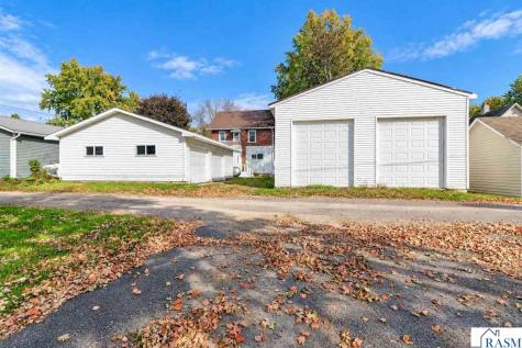 214 Broadway Street Hanska MN 56041