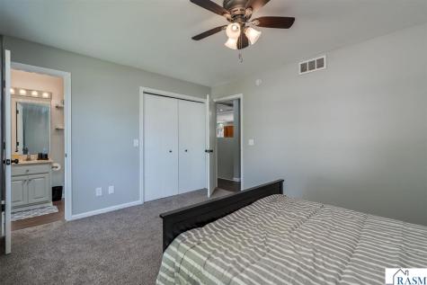 107 Meadow Lane Janesville MN 56048