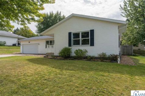 107 Meadow Lane Janesville MN 56048