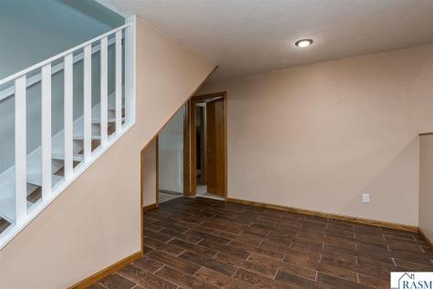 107 Meadow Lane Janesville MN 56048