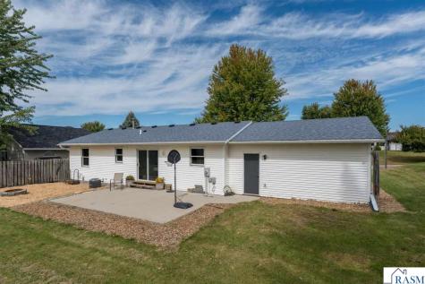 107 Meadow Lane Janesville MN 56048