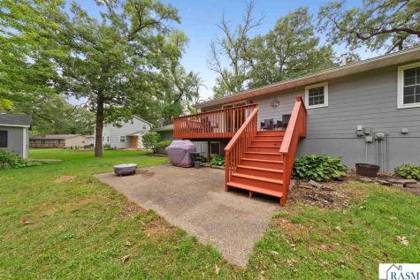 40499 520th Street North Mankato MN 56003